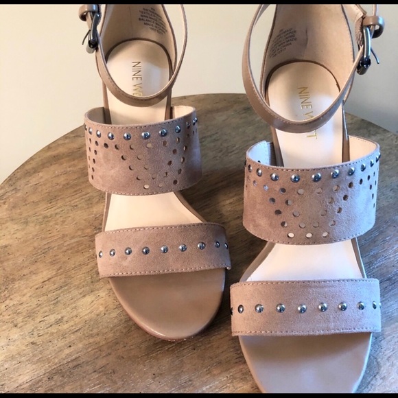 Nine West Wedge sandals EUC - Picture 2 of 8